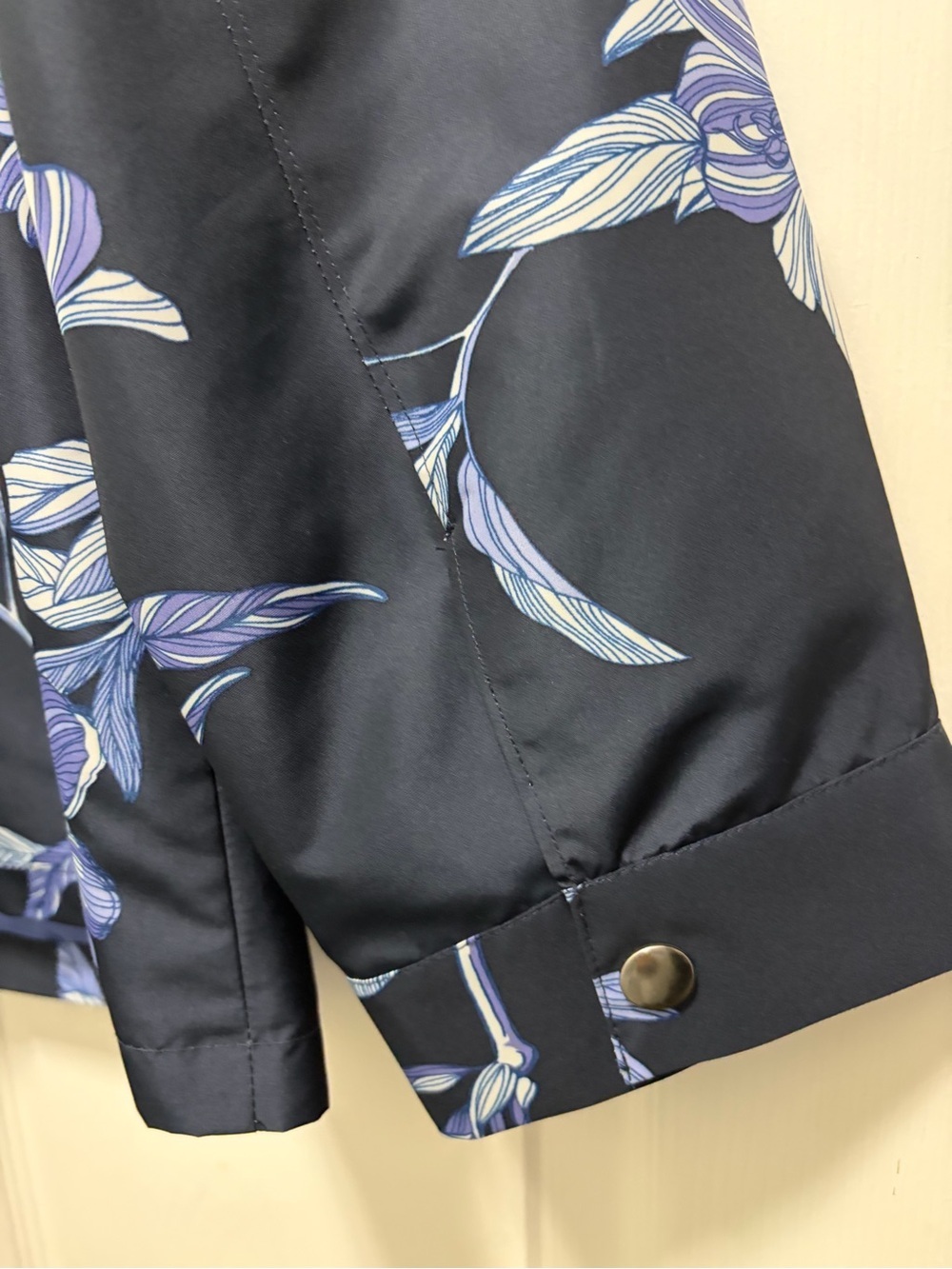Chico's Navy and Periwinkle Floral Jacket - Picture 8 of 13